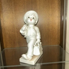 Hummel Goebel Porcelain Figurine Germany “Wanderer Expressions Of Youth” Hum 7/I