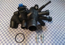 Thermostat Thermostatgehäuse  Golf NZ Polo 86C NZ 3F G40 030121117C - Komplett- 