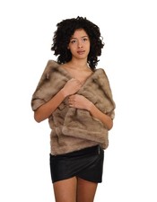 Stola in pelliccia di visone lavorazione verticale con coulisse per strngere ...