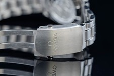 Omega Speedmaster Moonwatch Apollo 45th Anniversary Stainless Steel 42mm Blue 9