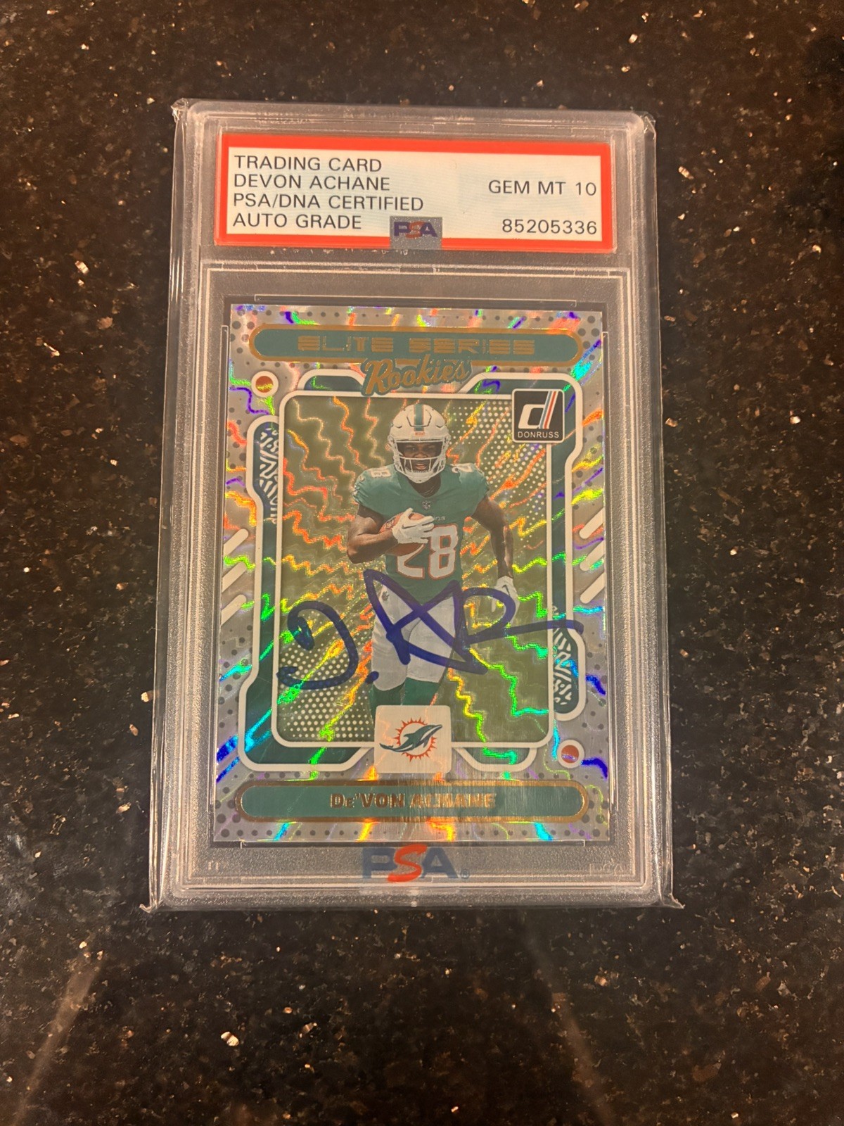 De'Von Achane Panini Donruss Elite Series Rookies #27 Autograph