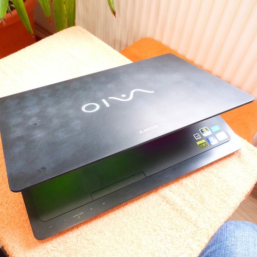 Sony Vaio F24 PREMIUM 16 pulgadas FULLHD Windows 10 SSD 256 GB l QUAD i7 GeForce NUEVO - Imagen 6 de 11