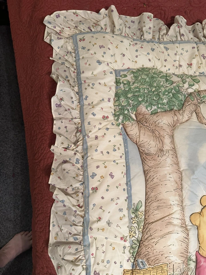 Classic Winnie the Pooh Crib Comforter Blanket Wall Decor Honey Pot Butterflies - Image 3 of 4