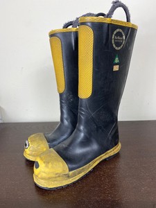 boss rubber boots mens