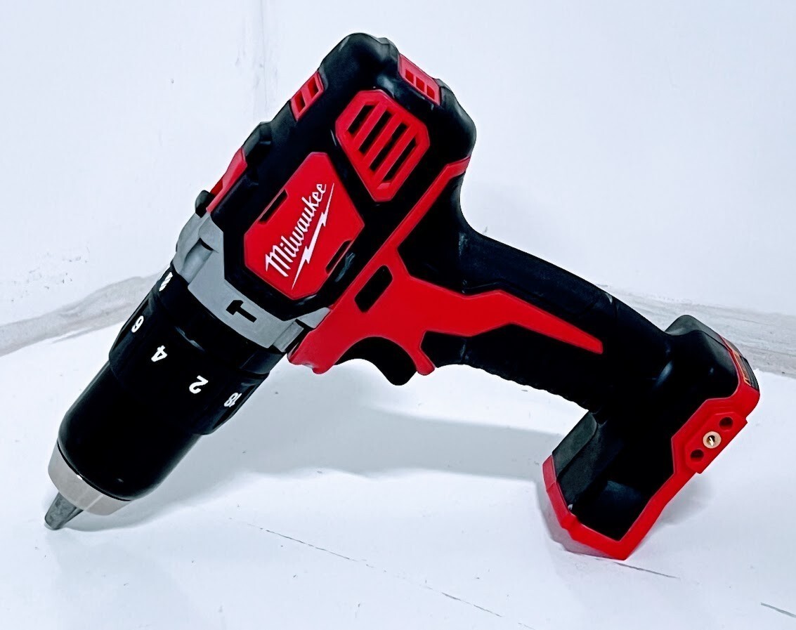 Milwaukee 2607-20 M18 1/2" Hammer Drill/Driver***Tool Only***