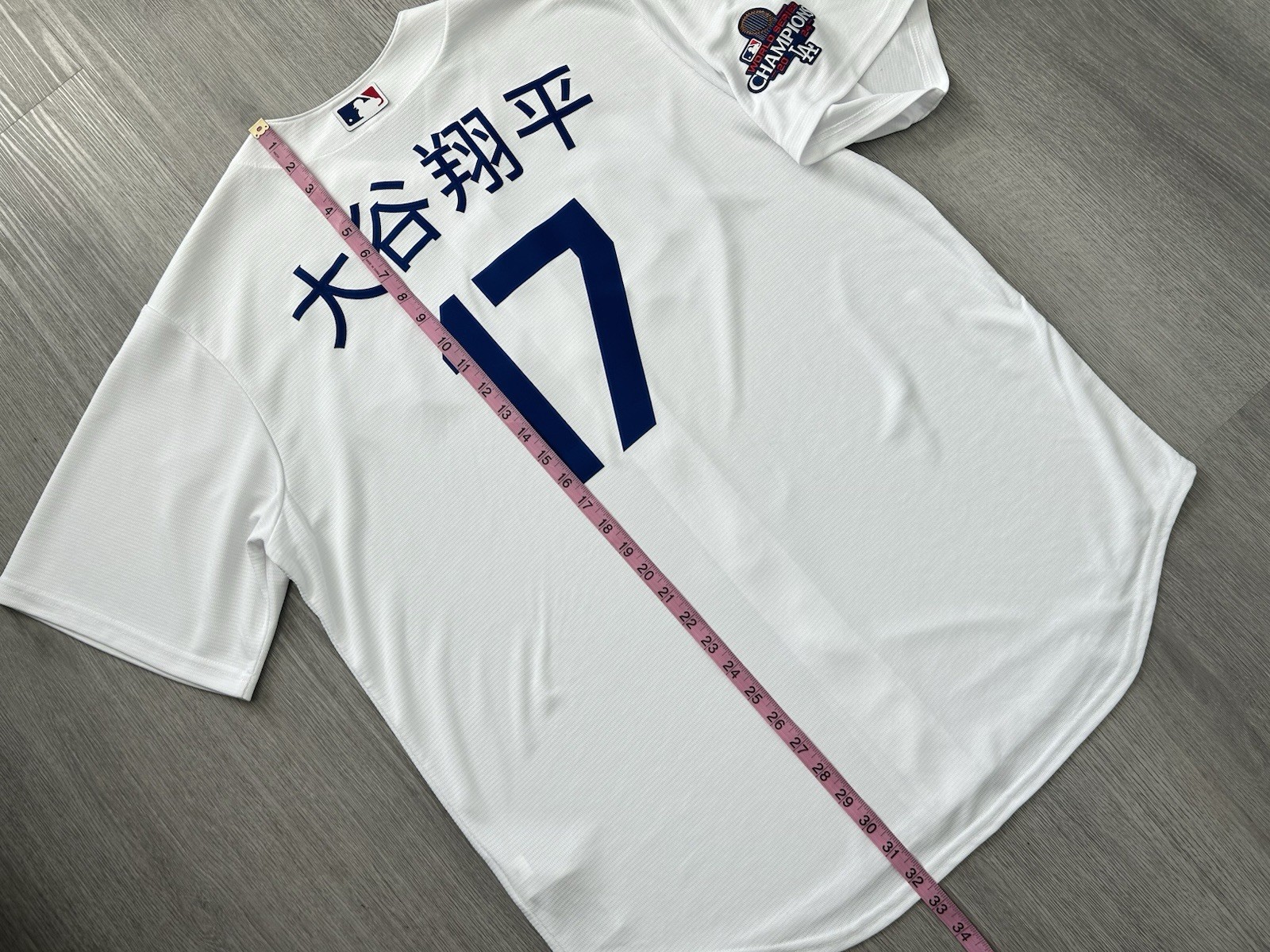 Shohei Ohtani Nike 2024 World Series Champions Japanese Characters Jersey Large thumbnail 7