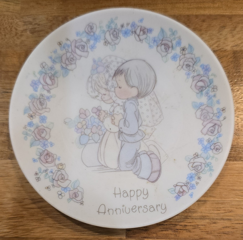 Precious Moments Happy Anniversary Floral Round Ceramic Plate Japan ©1989