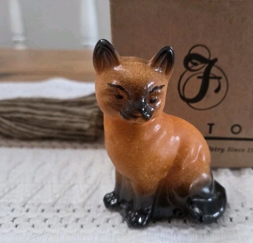 Fenton Glass Sitting Cat Opal Brown Orange Airbrushed Figurine W/Box Rare Color