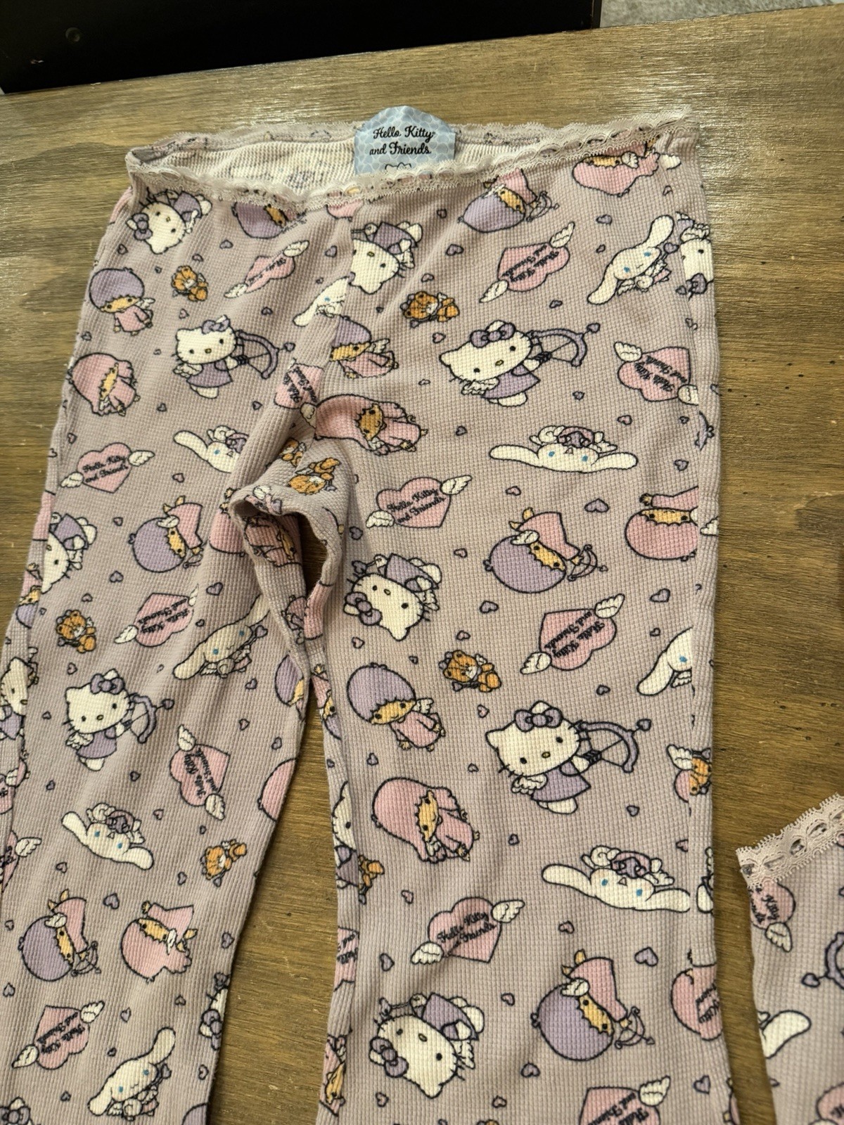 Hello Kitty & Forever 21 PJ Set - Cute Lounge Tank & Flare Pants Medium SOLD OUT image 7