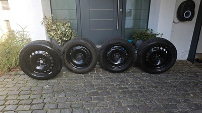 4x Ganzjahresreifen 235/55 R19 Goodyear Vector 4Seasons DOT 0824 auf Stahlfelge 