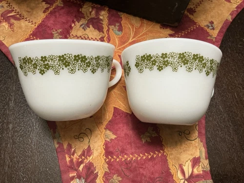 Vintage Corelle Crazy Daisy Spring Blossom Coffee Tea Cups Mugs