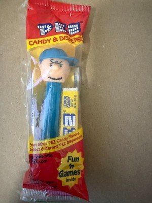 Vintage PEZ Peanuts Gang Charlie Brown Candy Dispenser ~ New!
