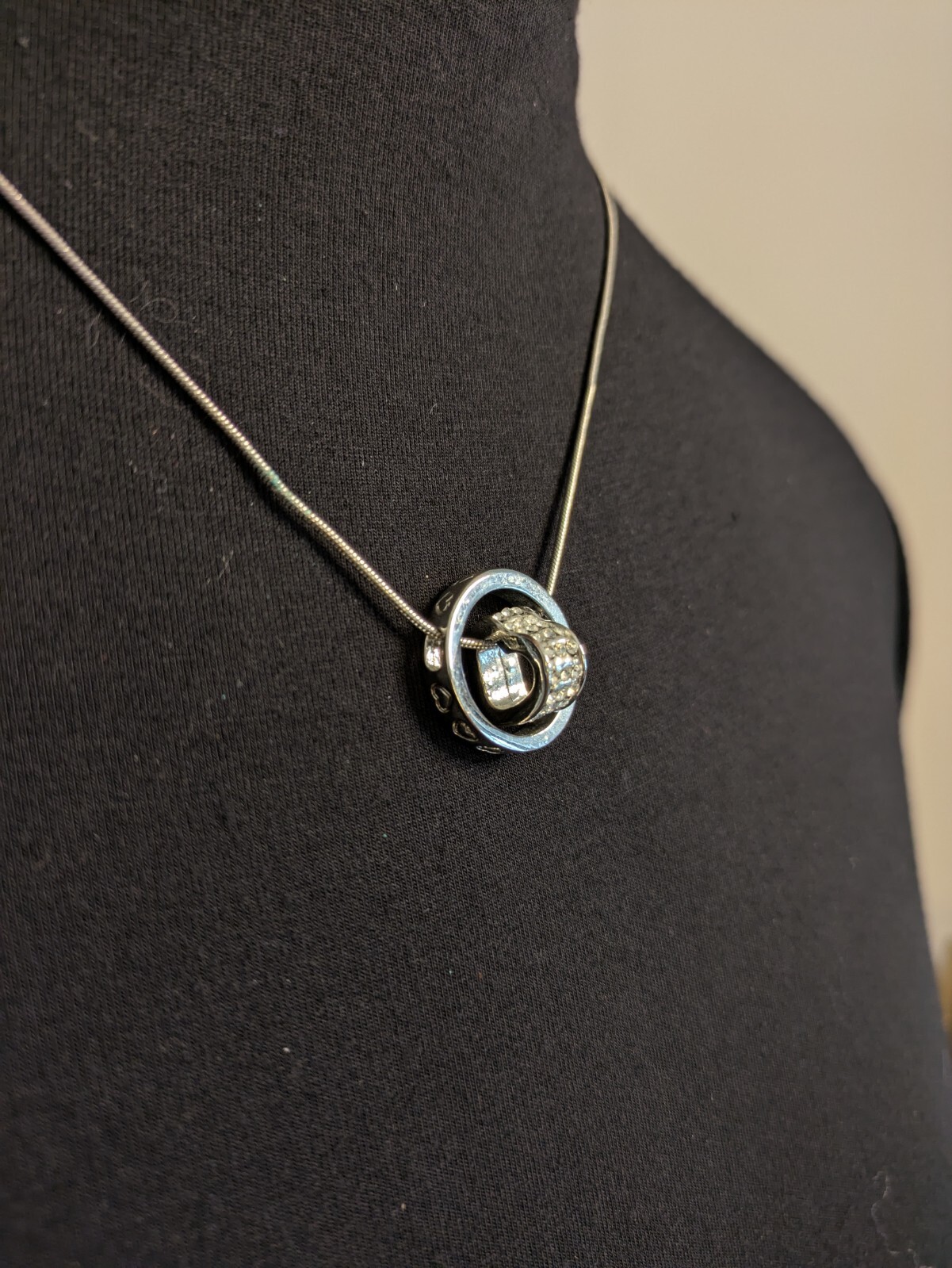 Interlocking Heart and Circle Pendant Necklace, S… - image 5