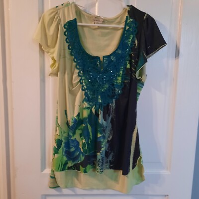 Notations Multicolor Sparkle Lace Front Top Sz Large Short Sleeve Silky High/Low