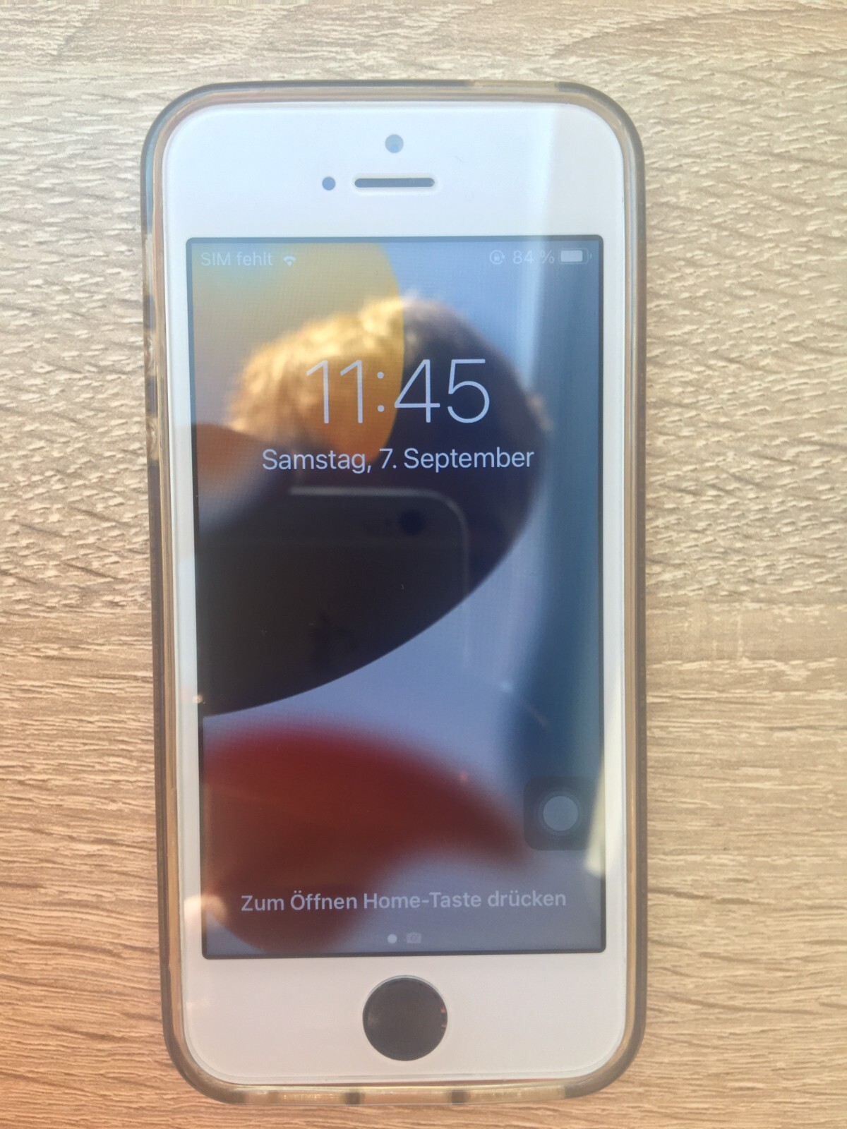 Iphone SE 1st Gen 32GB Unlocked (Broken Power Button)