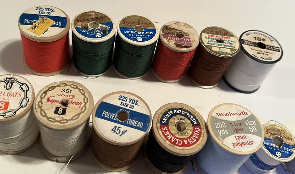 Vintage LOT OF 39 USED Polyester Sewing Thread Spools Assorted Brands ~ F271 - Image 3 of 4