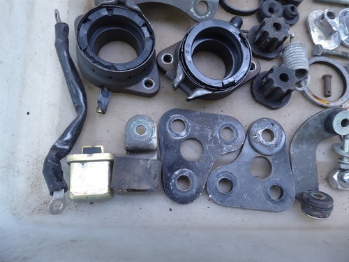 1981 Yamaha XS650 Special Y20771) misc bike bolts parts mounts brackets - Picture 11 of 15