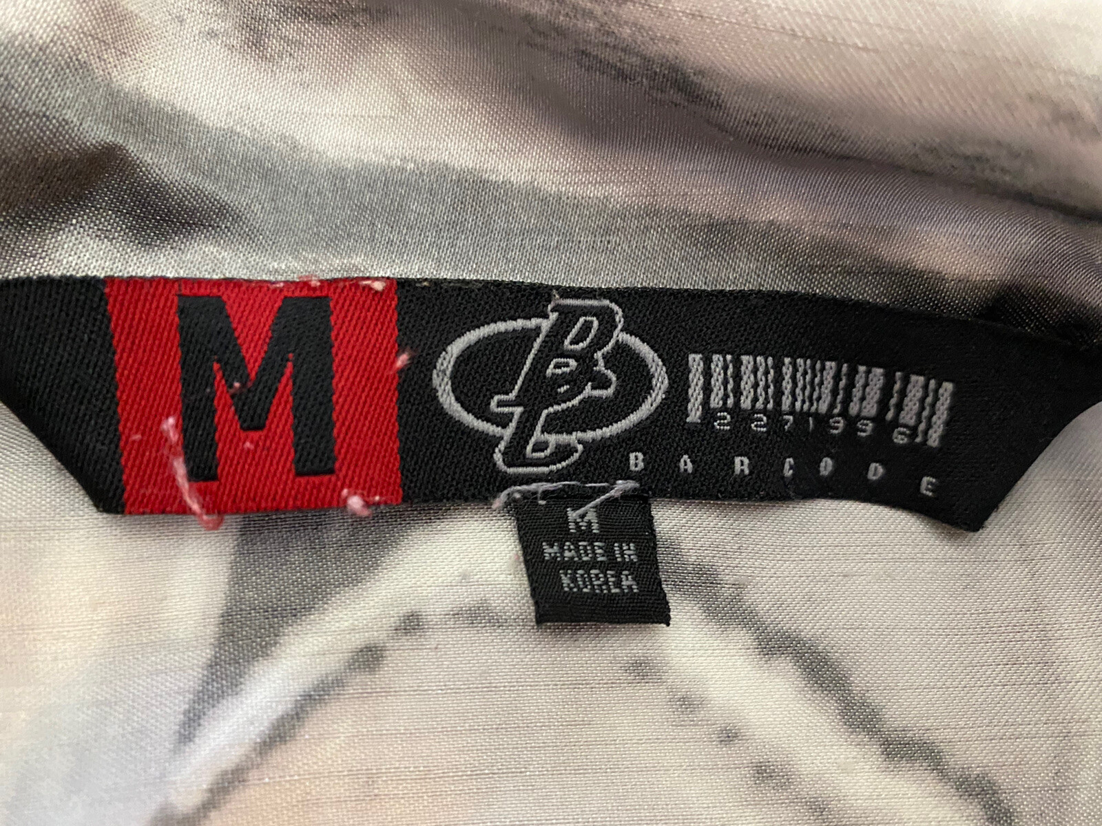 Bar Code Dragon Tiger Button Front Shirt Size Med… - image 6