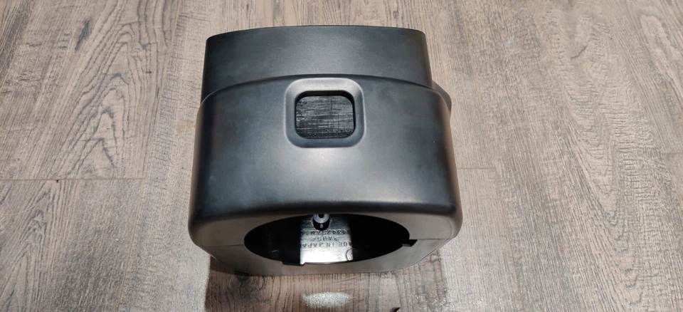 Cubierta de columna de dirección Subaru Forester 2006-2007 Foto 2 de 4