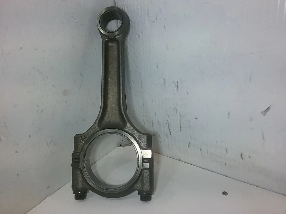 Соединительный шток 1999-2001 Porsche 911 без поршня 9961031026R 3,4 л 6 цилиндров - Изображение 4 из 4