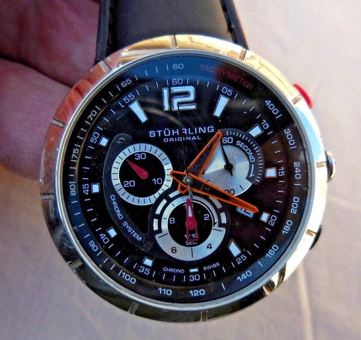 MONTRE SUISSE STUHRLING DESIGN FONCTIONS CHRONO A POUSSOIRS TB FONCTIONS