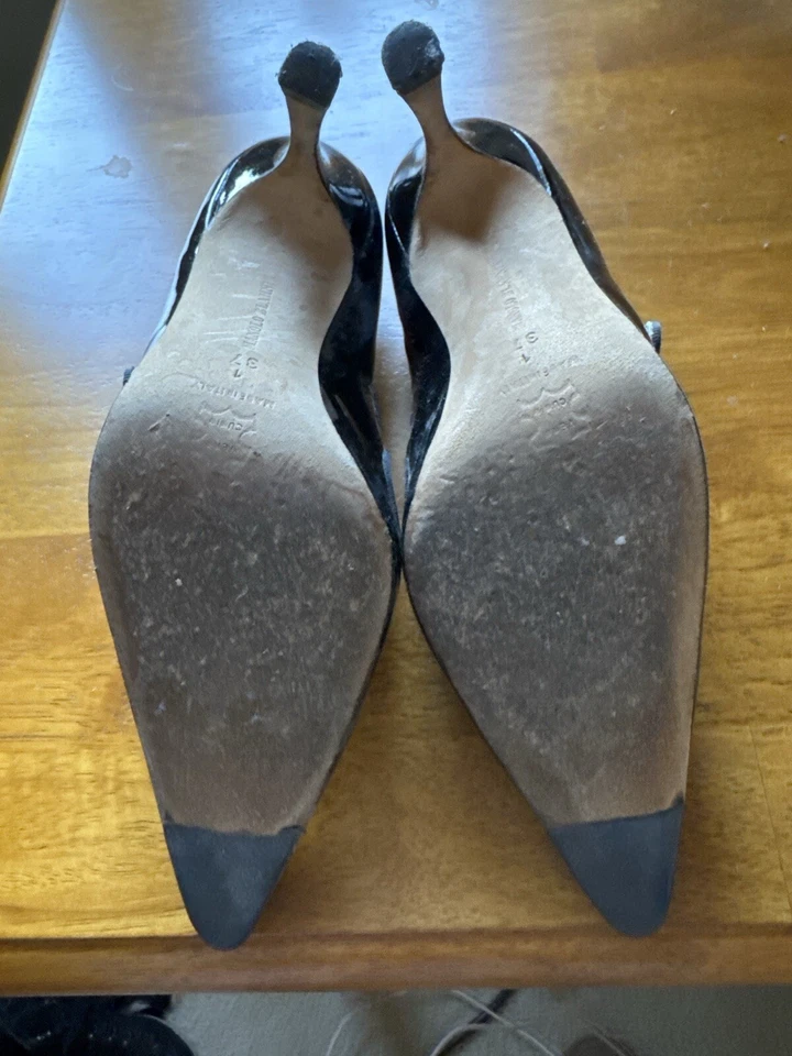 Manolo Blahnik Pumps Women 8 (Classic Black Patent Leather Mary Jane Pointy Toe - Image 3 of 3