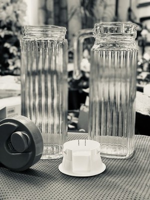 Arc France Luminarc Quadro 1.7-Liter Glass Pitcher And Canister 57.5 Ounce