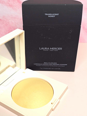 Laura Mercier Real Flawless Pressed Powder Translucent Honey 0.24 oz