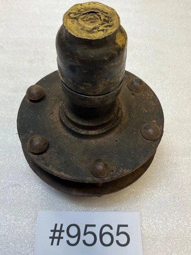 Ford Model T Front Hub Left Hand Thread Inner Bearing & Grease Cap Used  #9565