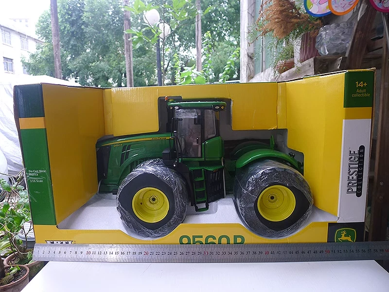 1/16 Ertl Farm Toy John Deere 9560R 4wd Tractor With Duals Bnib Prestige Toy - Image 2 of 4