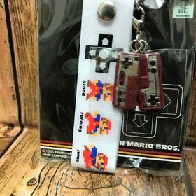 Banpresto 2004 Nintendo Family Computer Super Mario Bros. Strap Keychain