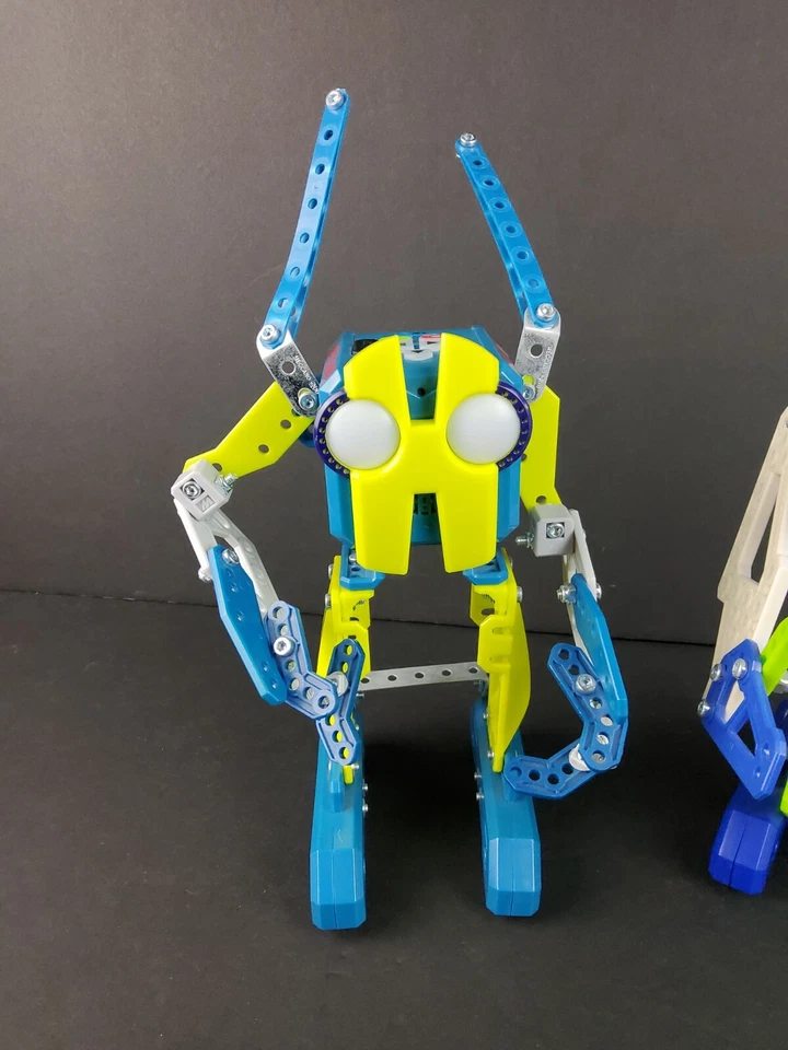 Meccano Erector Micronoid Code A.C.E + Zapp Programmable Robot Building Kit Lot - Image 2 of 4