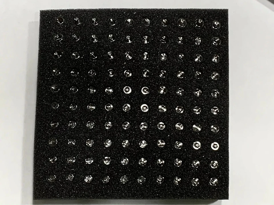 Sylvania 32983 - 12PSB Miniature Automotive Light Bulb 12 volt - Image 3 of 4