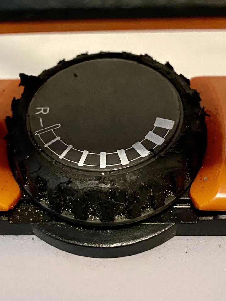 Bushnell TRKR 1000 流明多功能多色防水灯 — 第 4/4 张图片