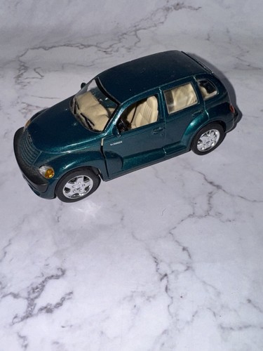 2001 SAICO Chrysler PT CRUISERS 1/34 Scale GREEN Opening Doors No.DP5019 - Picture 10 of 12