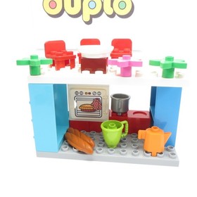Lego Duplo Town Family House 2017 Complete Set 10835