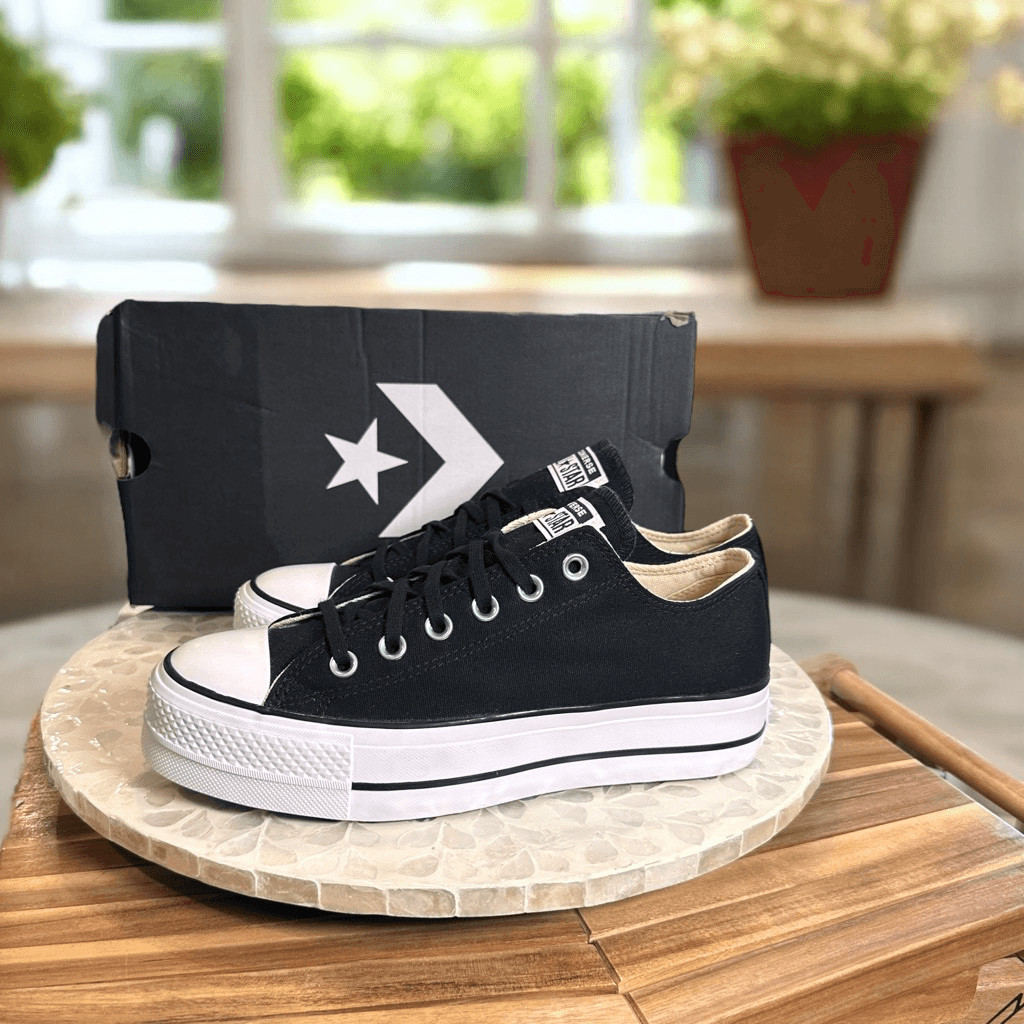 Converse Chuck Taylor All Star CTAS Platform Ox lCanvas Sneakers Women’s Size 8 thumbnail 3