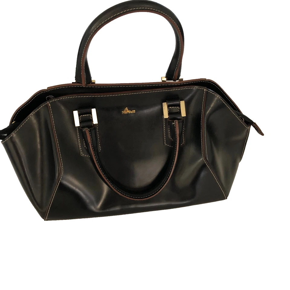 Cartera de mano negra para mujer Nardelli Foto 2 de 4