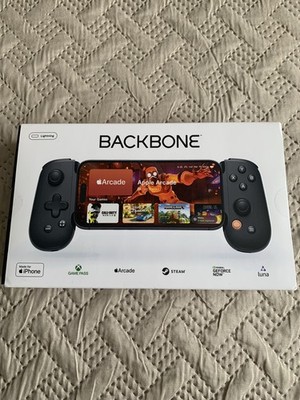 New Backbone One Lighting Mobile Gaming Controller for Xbox  Black BB-02-B-R