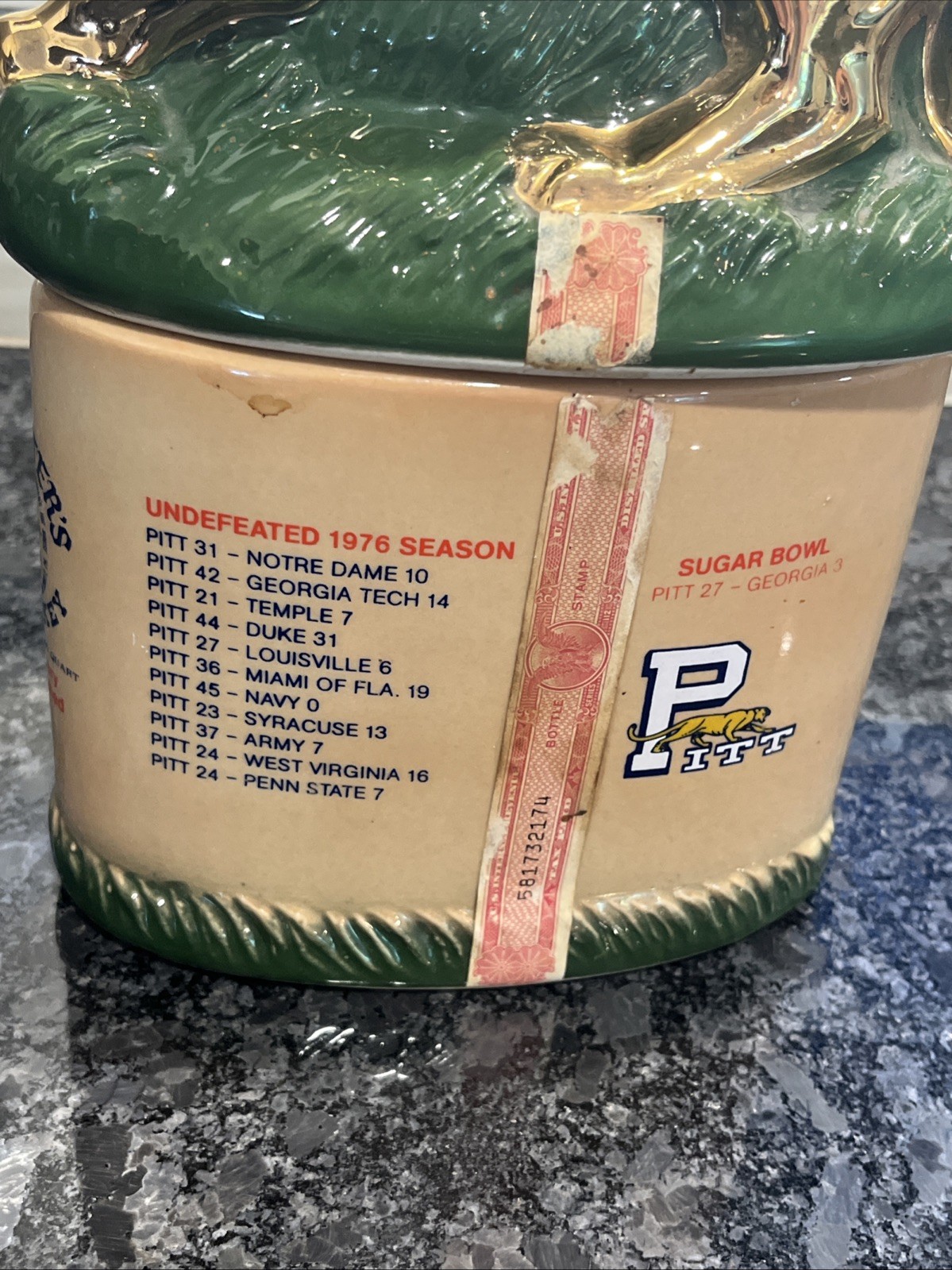 RARE VINTAGE MICHTER'S PITT PANTHERS 1976 UNDEFEATED NATIONAL CHAMPIONS DECANTER