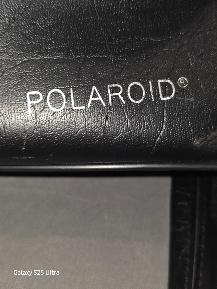 Estuche de cuero negro para cámara Polaroid de colección con correa con cremallera Foto 3 de 4