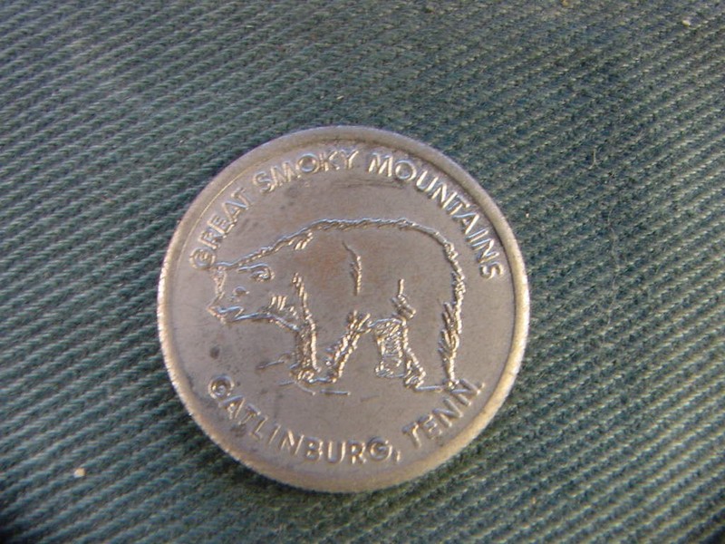 Vintage Great Smoky Mountains Space Needle Gatlinburg Tenn Token Tennessee T43