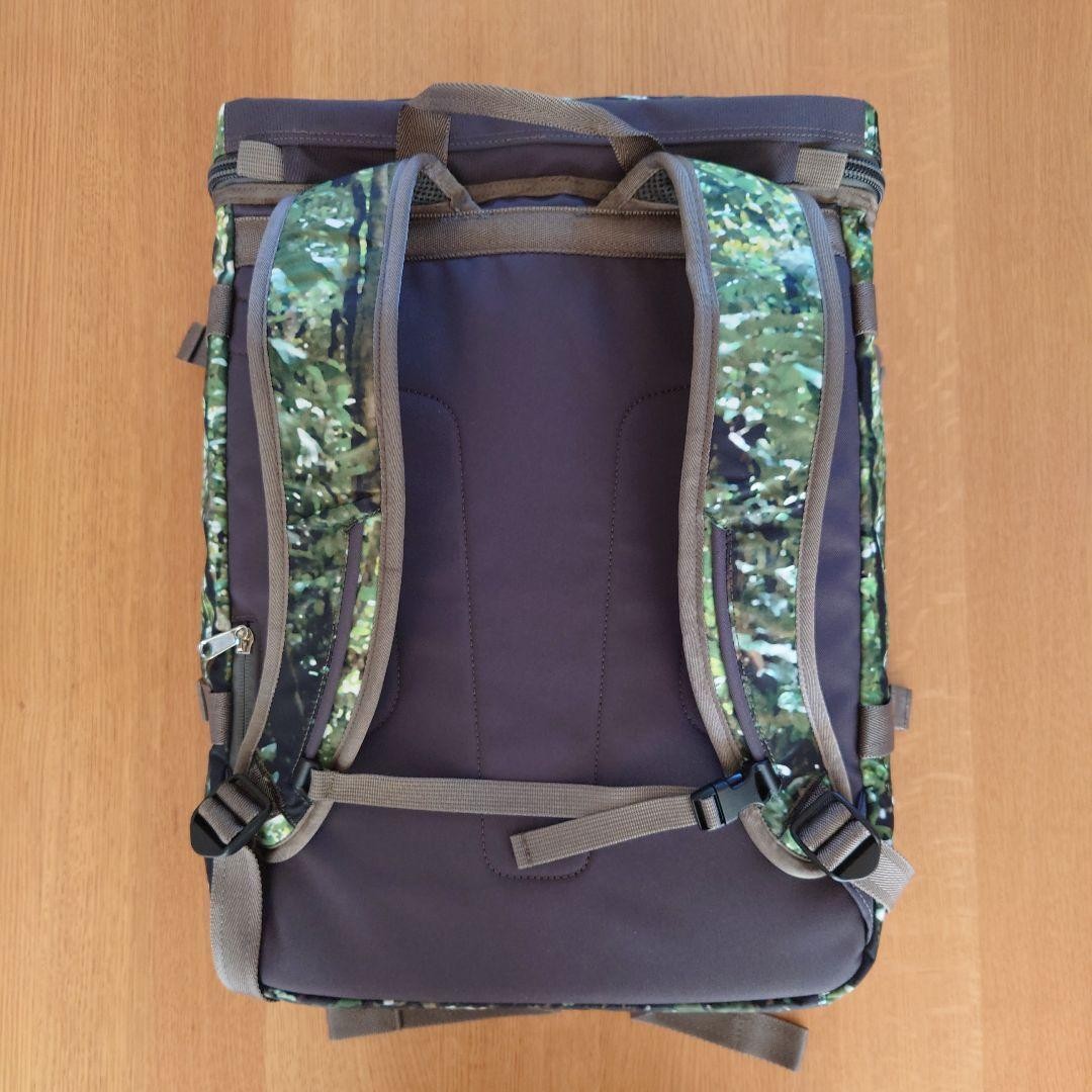 【新品】THE NORTH FACE FOREST PRINT FUSE BOX The North Face Forest Print Fuse Box S Backpack DF Deep