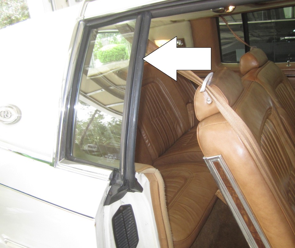 75 Riviera Rear Windows 1979-1985 Riviera Eldorado Toronado Rear Quarter Window Vertical Seals ...