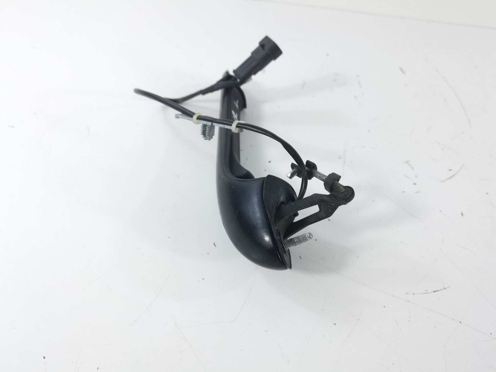 2008-2015 Maserati GranTurismo Front Left Exterior Door Handle Driver side