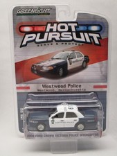 Greenlight 1:64 Hot Pursuit 2008 Ford Crown Victoria Interceptor Westwood Police