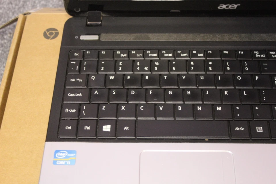 Acer Travelmate P253 i3 Windows 10 Laptop with 8gb Ram & 120gb SSD Hard Drive - Image 3 of 4