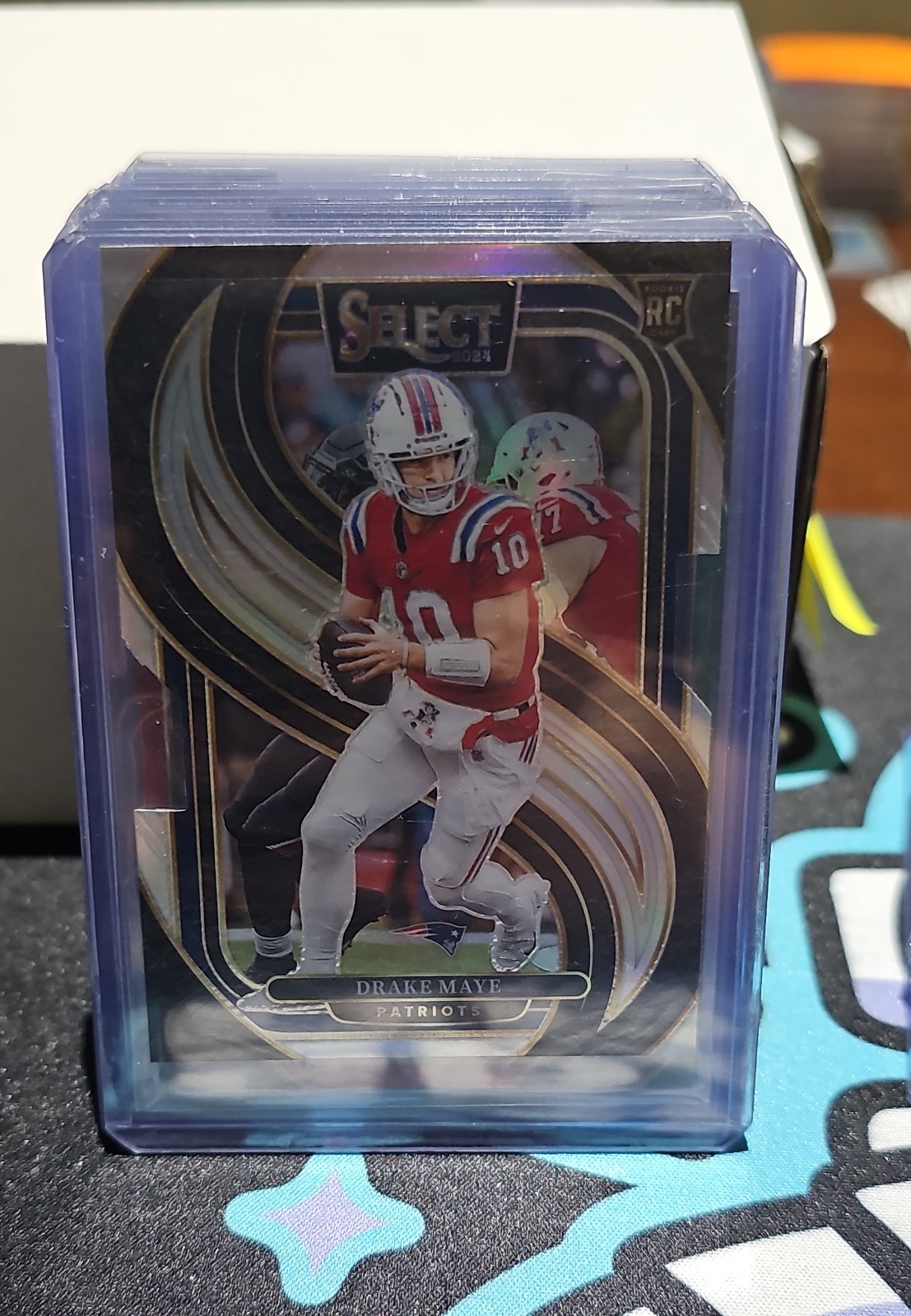 2024 Panini Select - Premier Level Drake Maye #113 Silver Prizm Die-Cut (RC)