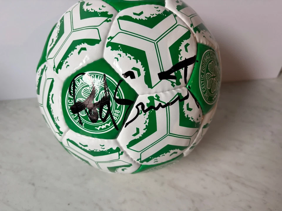 ROD STEWART SIGNED CELTIC FOOTBALL CLUB FC SOCCER BALL MUSIC SINGER JSA - Image 2 of 4