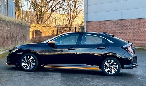 2017 Honda Civic 1.0 VTEC Turbo SE Hatchback 5dr Petrol Manual Euro 6 (s/s) (129 - Picture 9 of 18